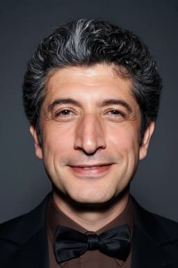 Rıza Sönmez