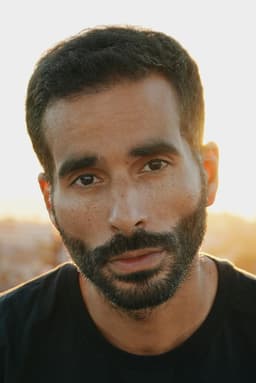 Naby Dakhli